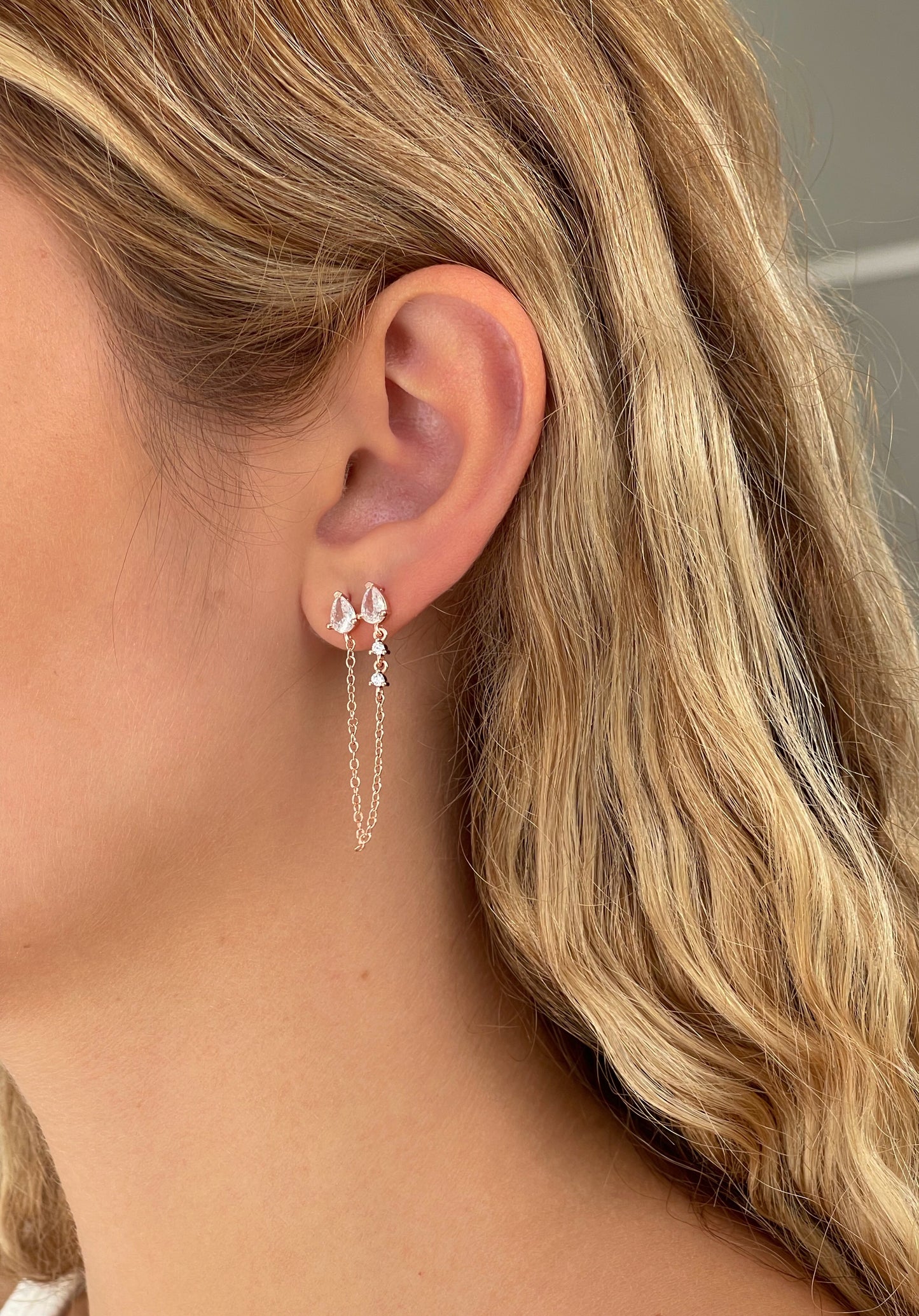 עגיל טיפות בשילוב שרשרת