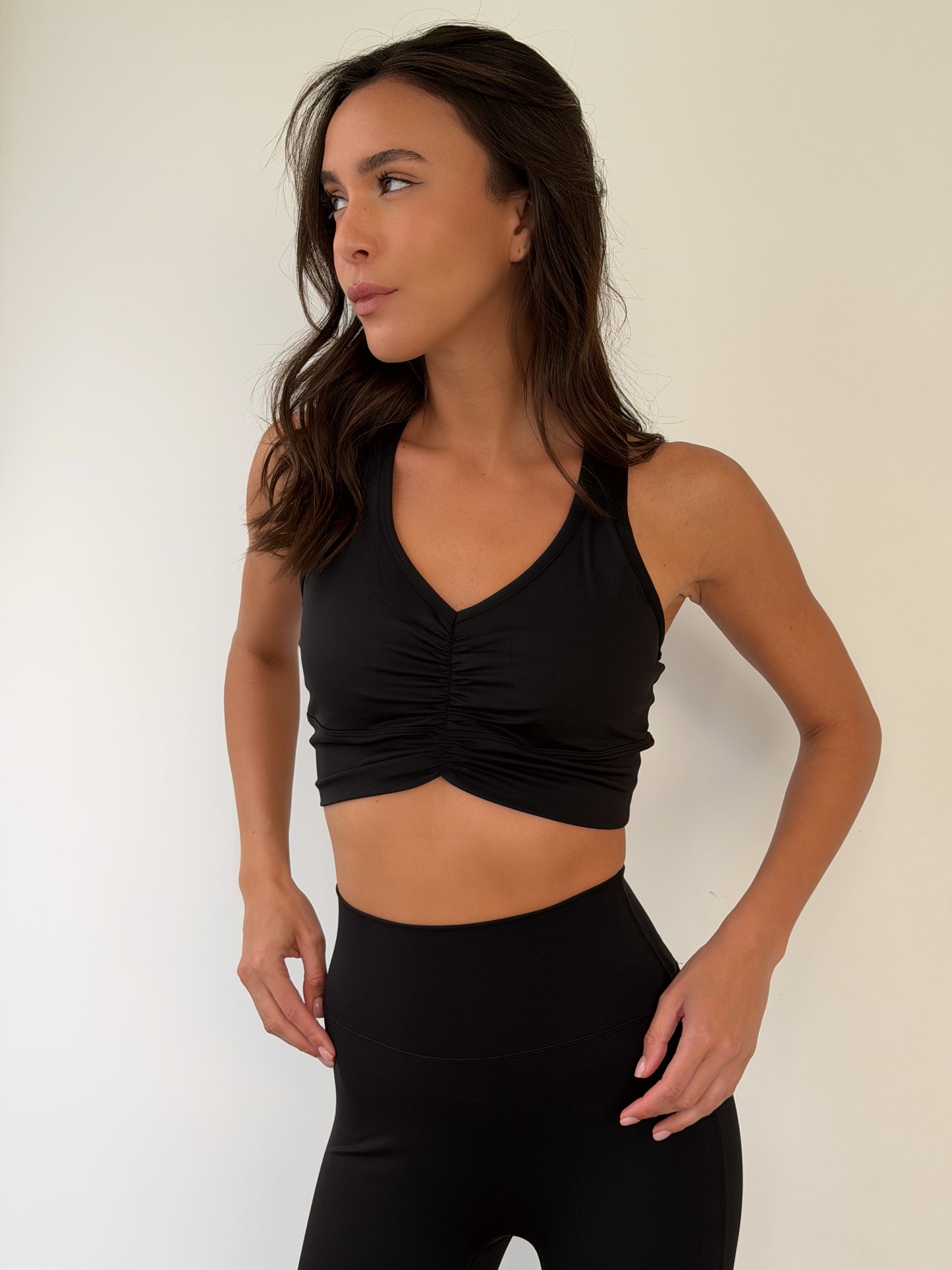 טופ רייצ'ל שחור