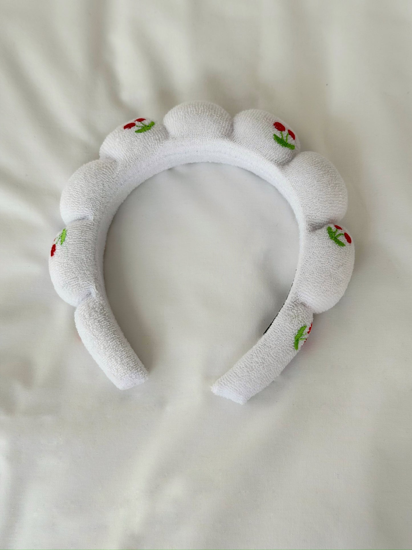 קשת לבן דובדבנים