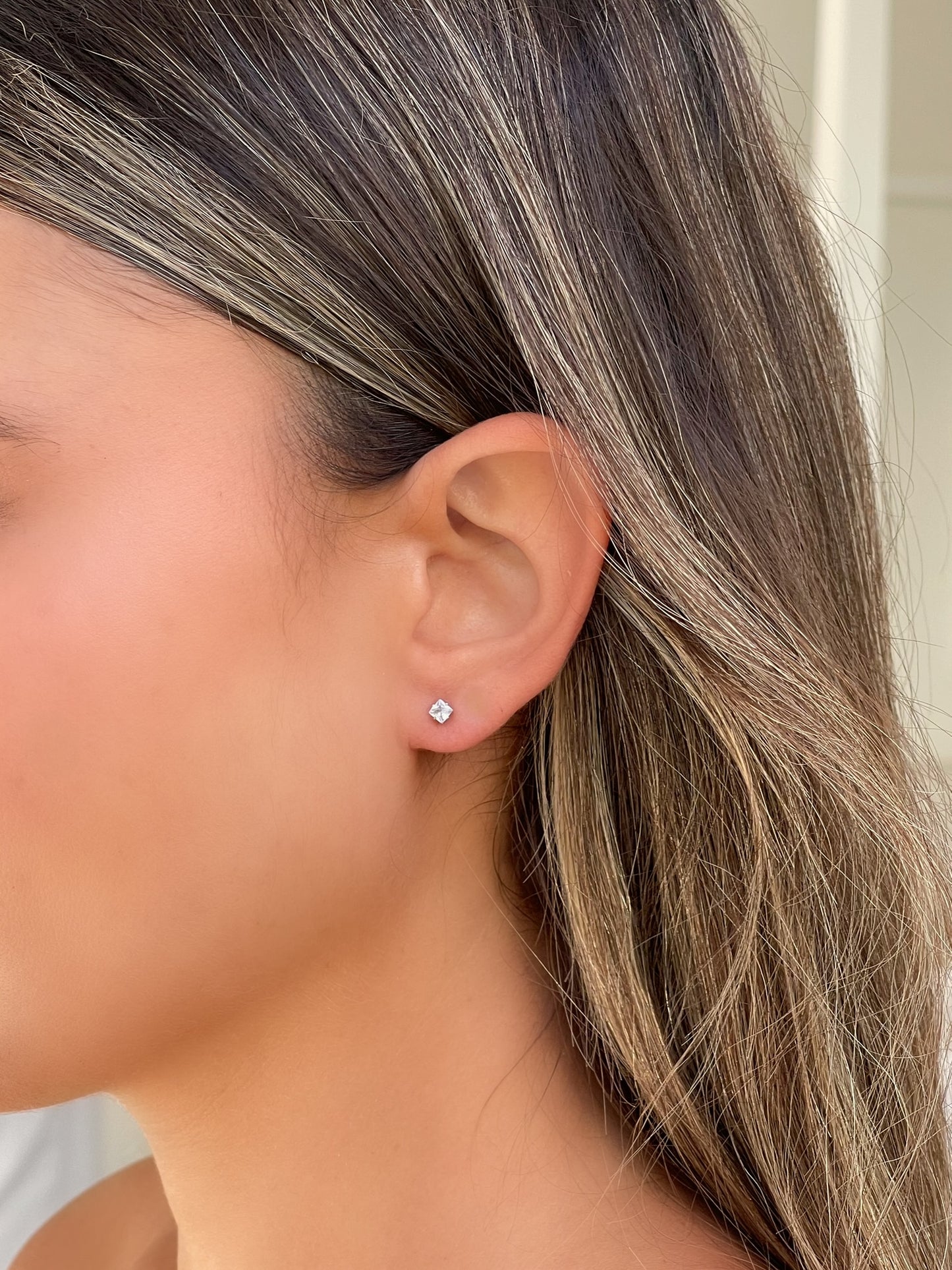 זירקון ריבוע אל חלד