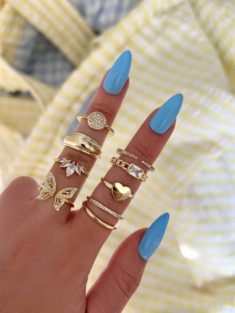 Facetune_09-03-2023-00-28-11