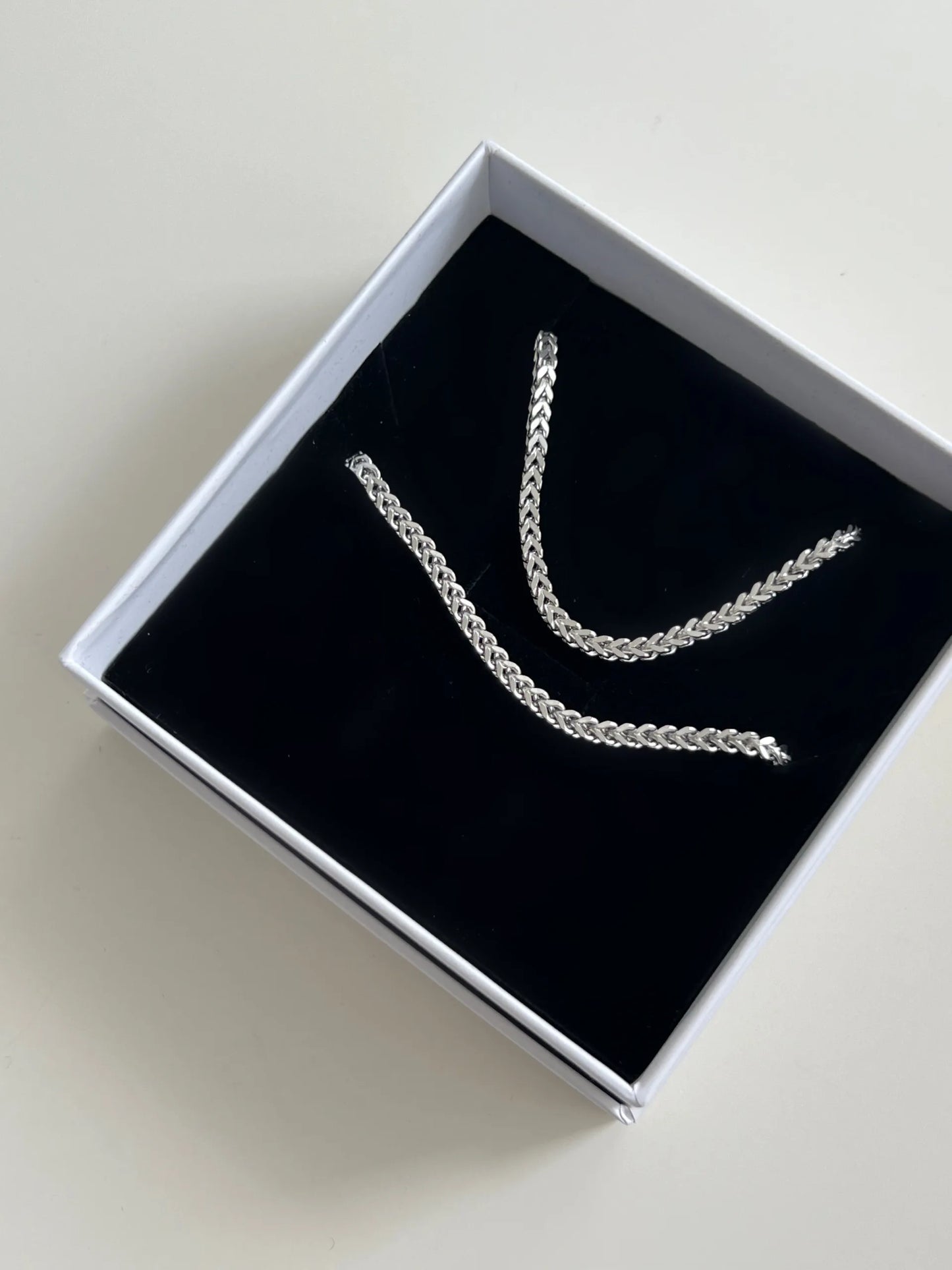 Facetune 18 03 2024 23 47 34