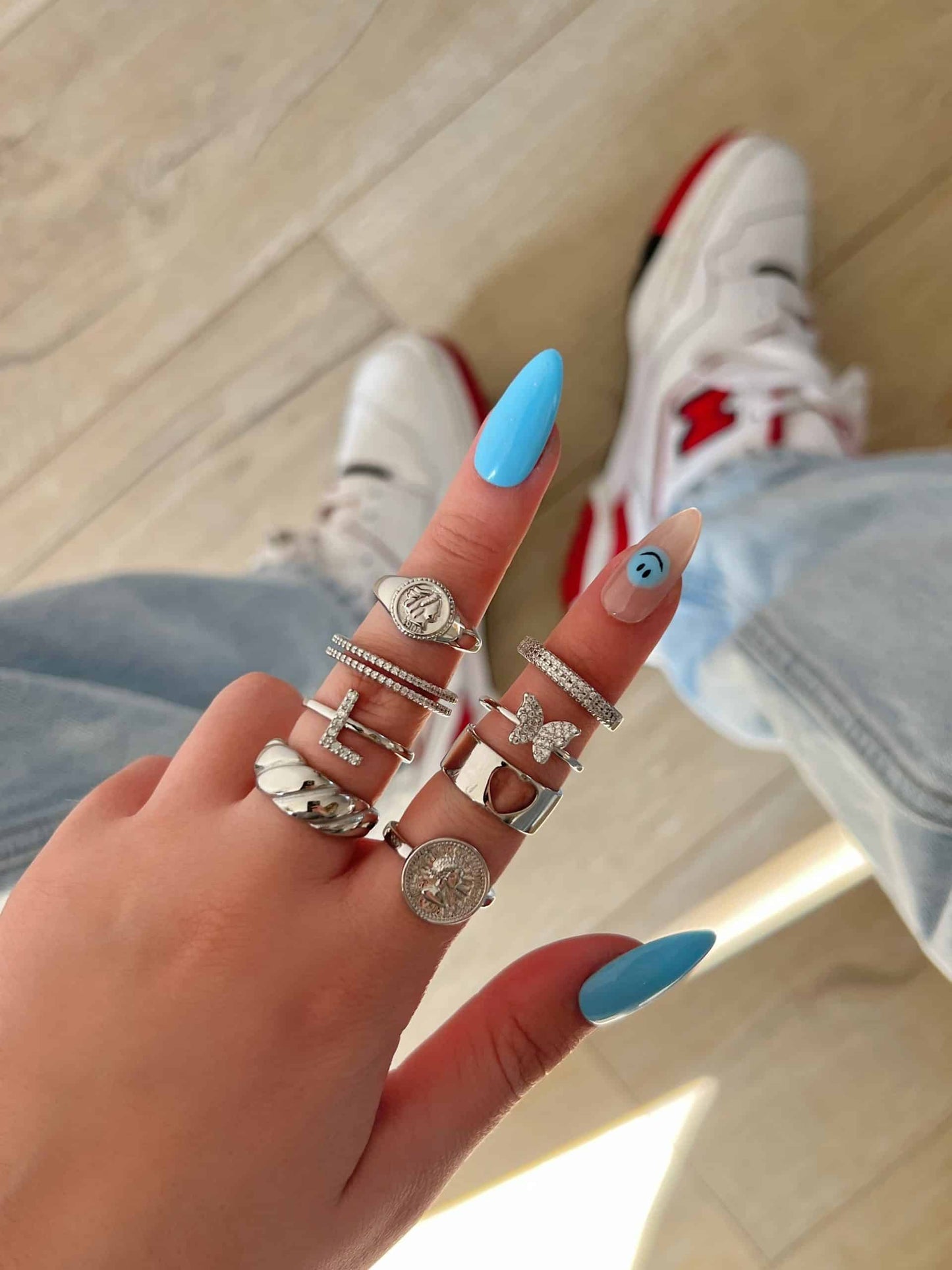 Facetune_29-01-2023-20-38-58