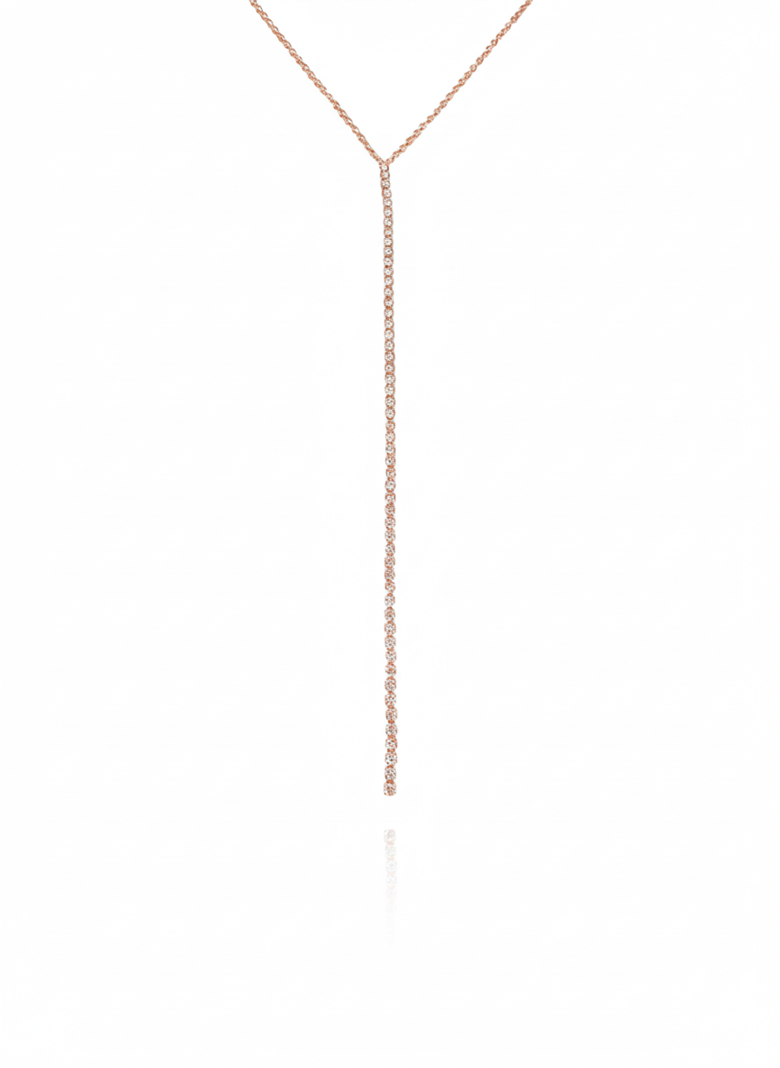 שרשרת טניס נופלת עדינה