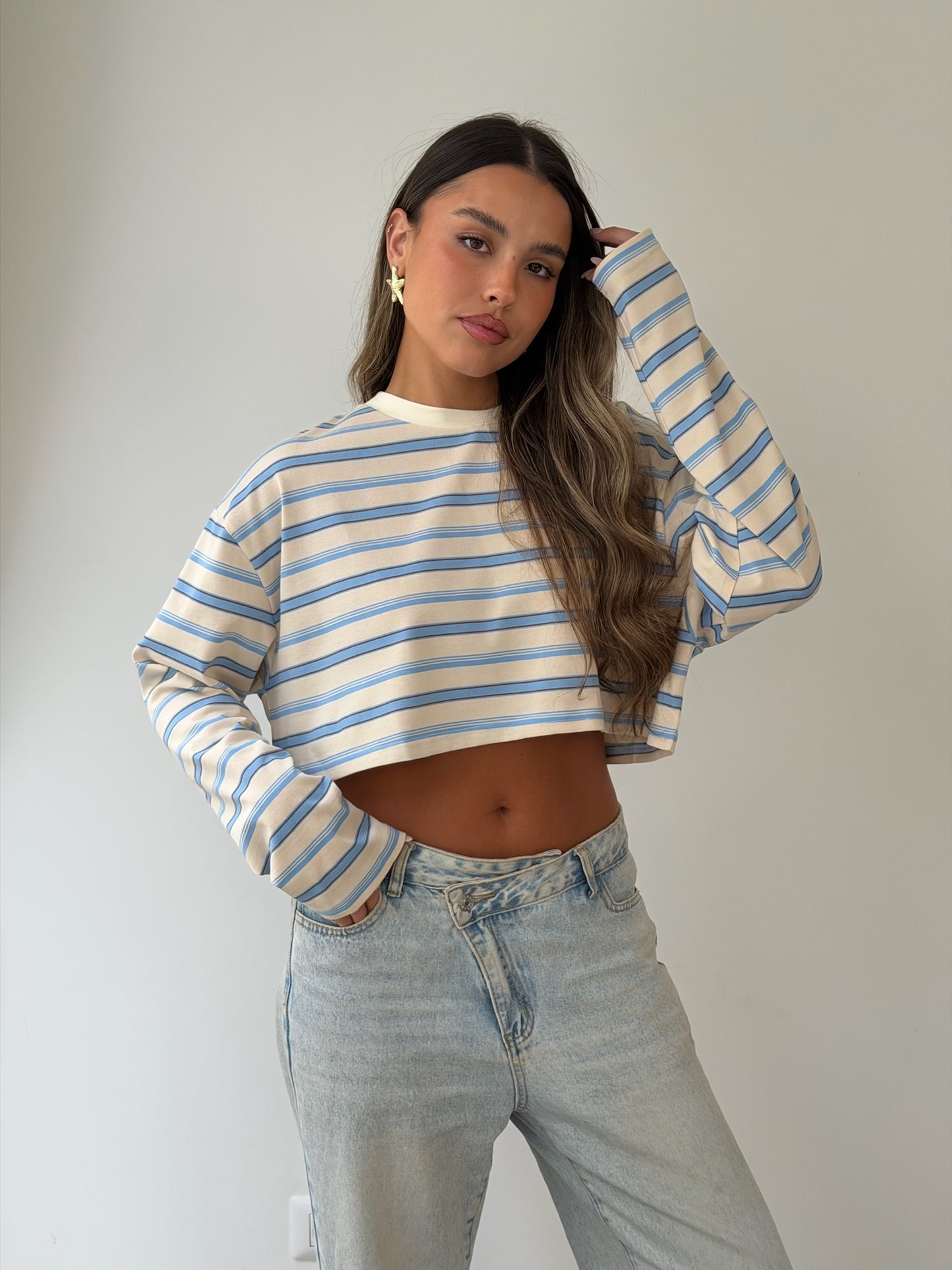חולצת קרופ פסים תכלת