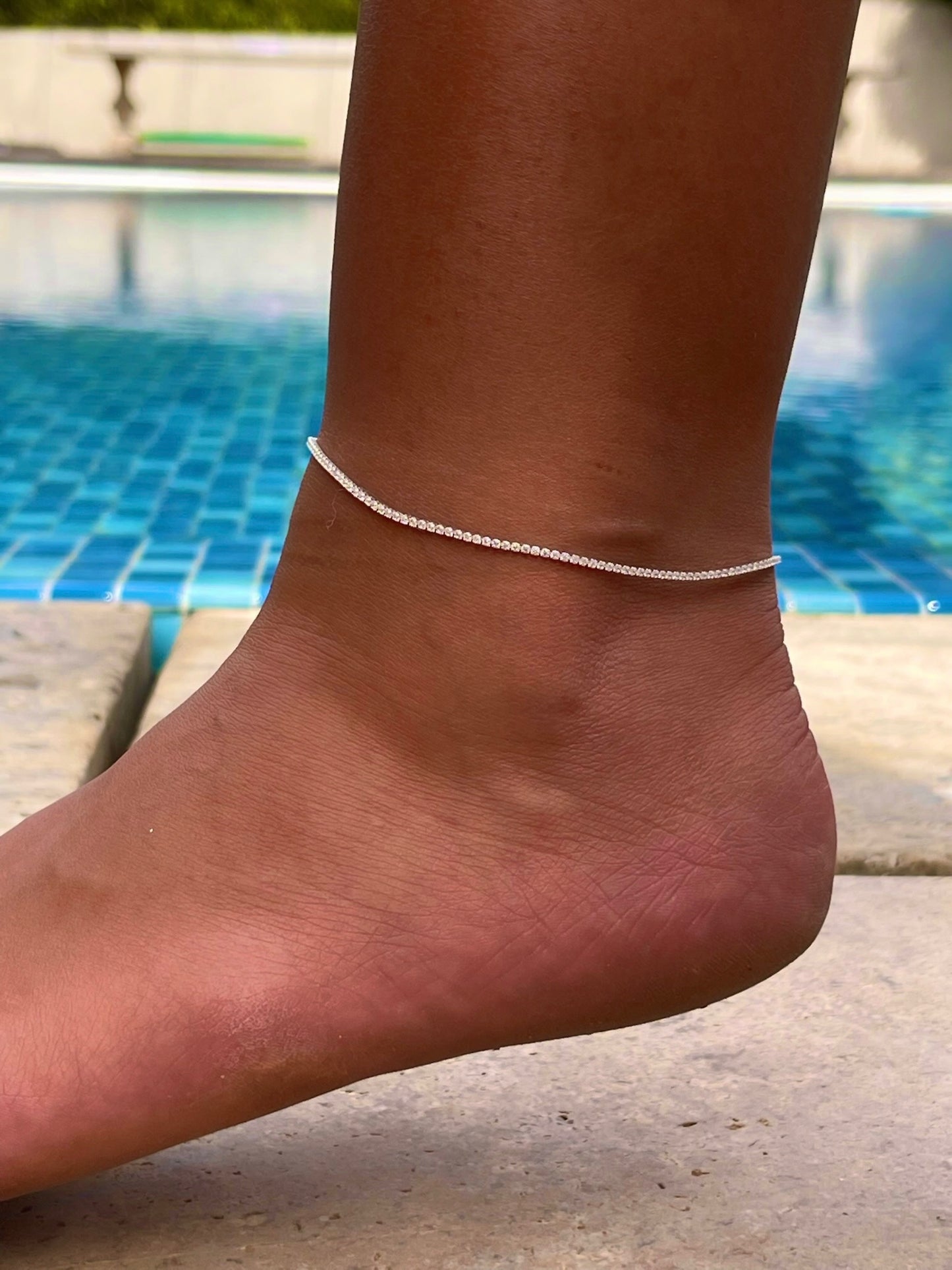 צמיד לרגל טניס מנצנץ