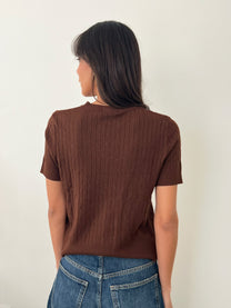 חולצת סוודר וי קצרה