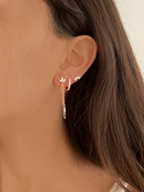 זוג עגילי חישוק משובץ