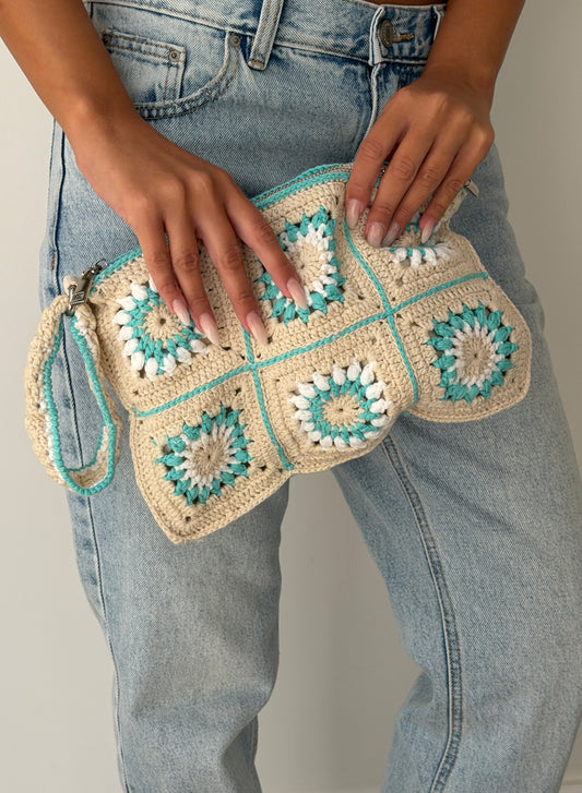 תיק יד קרושה