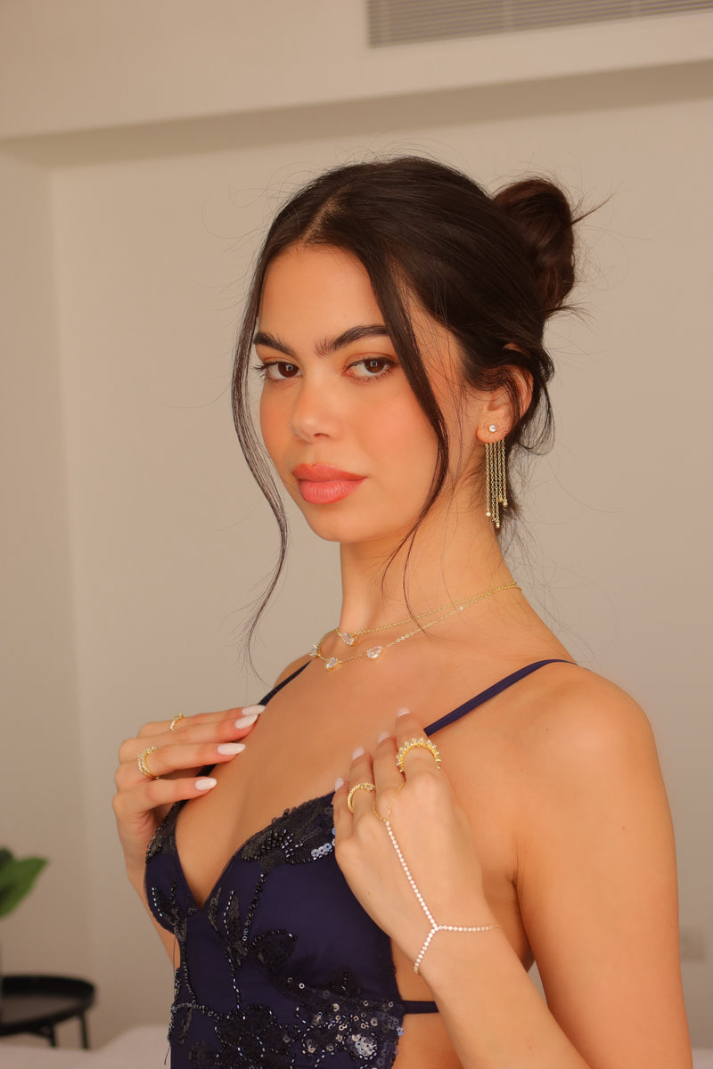 זוג-עגילי-זירקונים-נופלים-אנה-זהב
