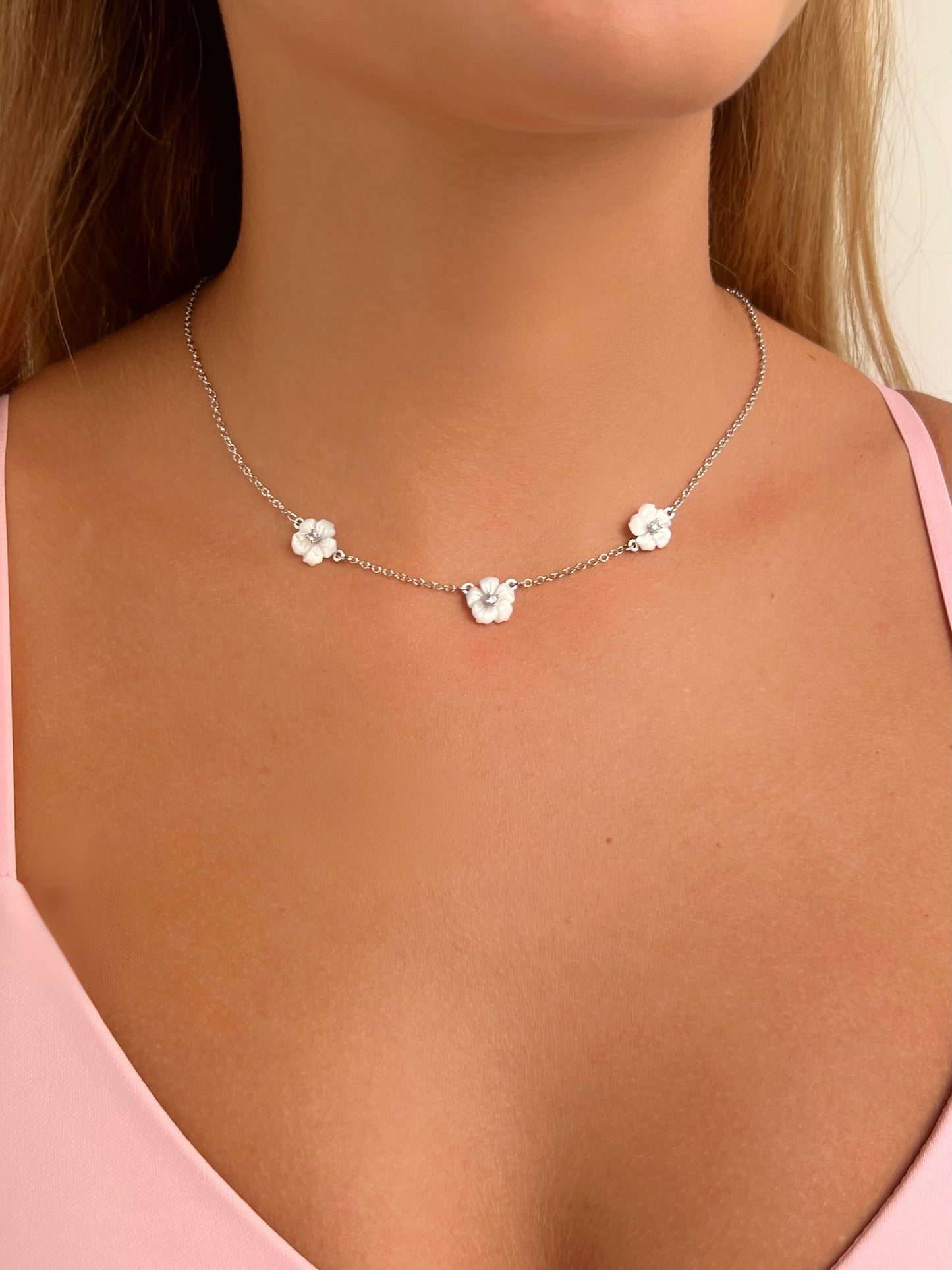 שרשרת טריפל פרח צדף