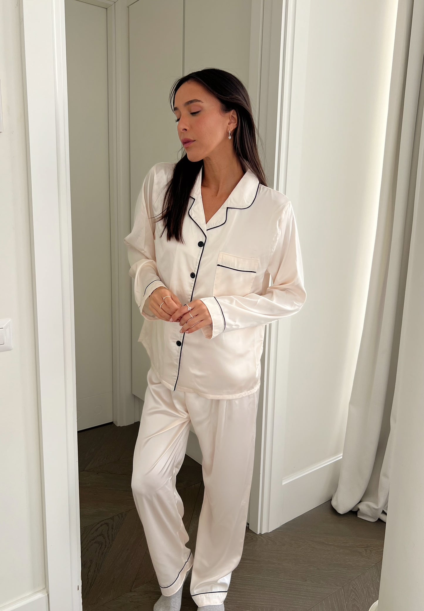 סט פיג'מה סאטן שמנת