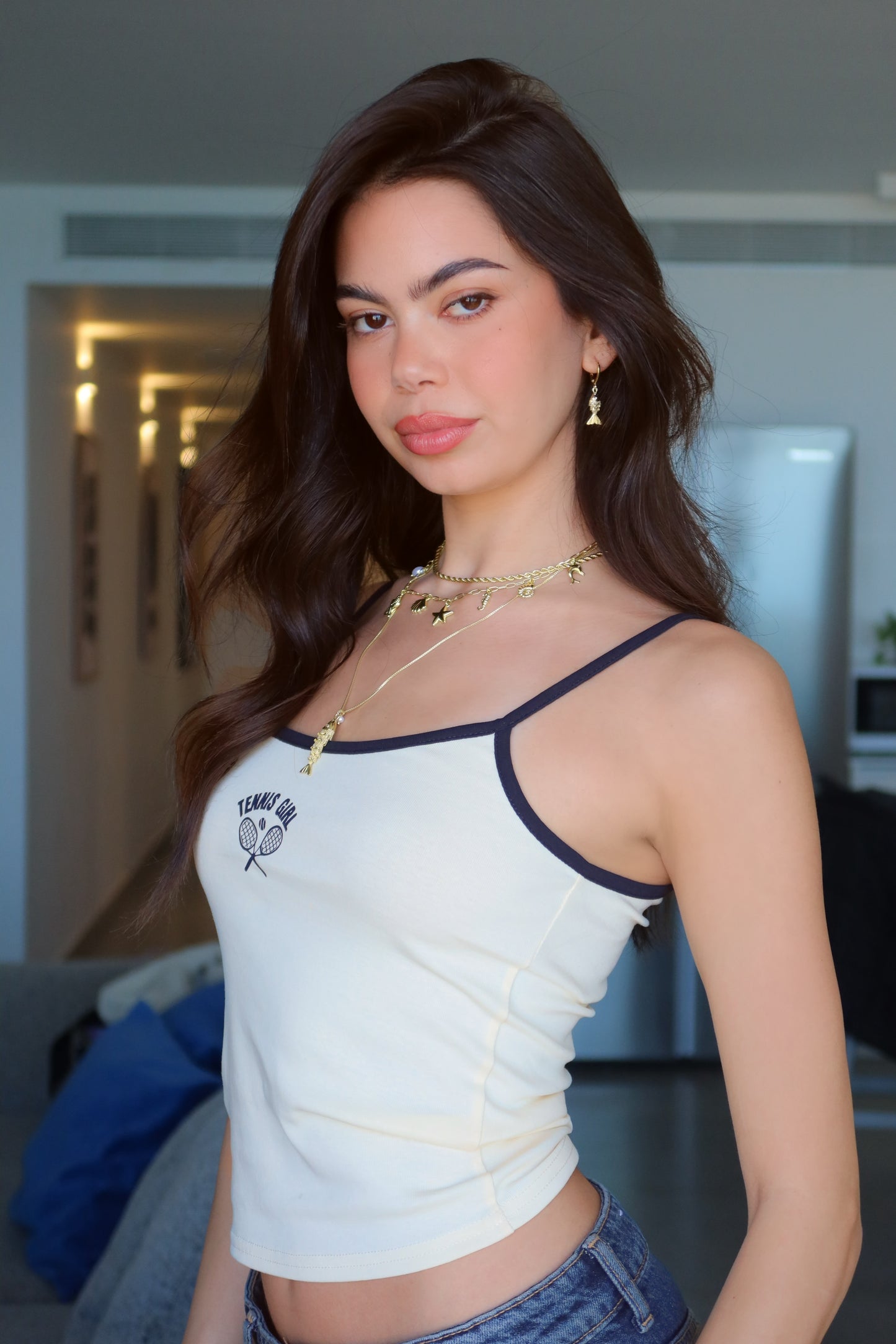 זוג עגילי חישוק דג עדין