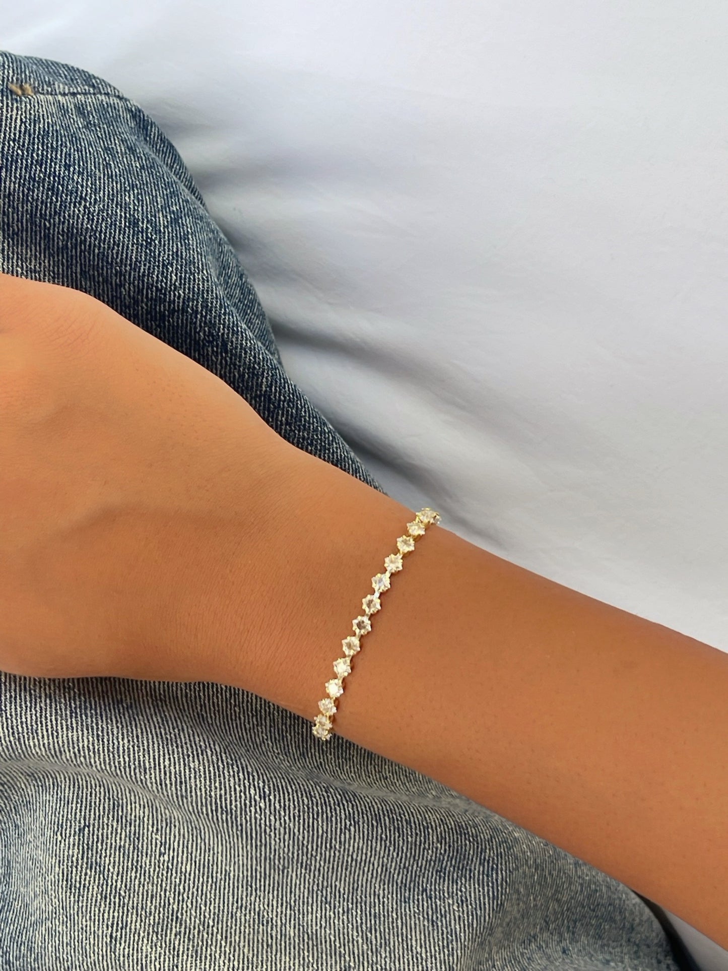 צמיד טניס ריבועים עדין