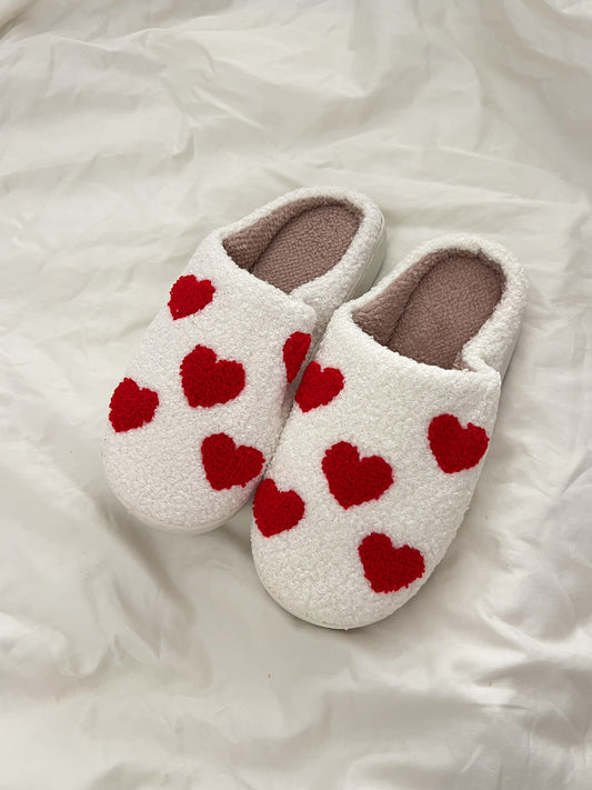 נעלי בית לבבות