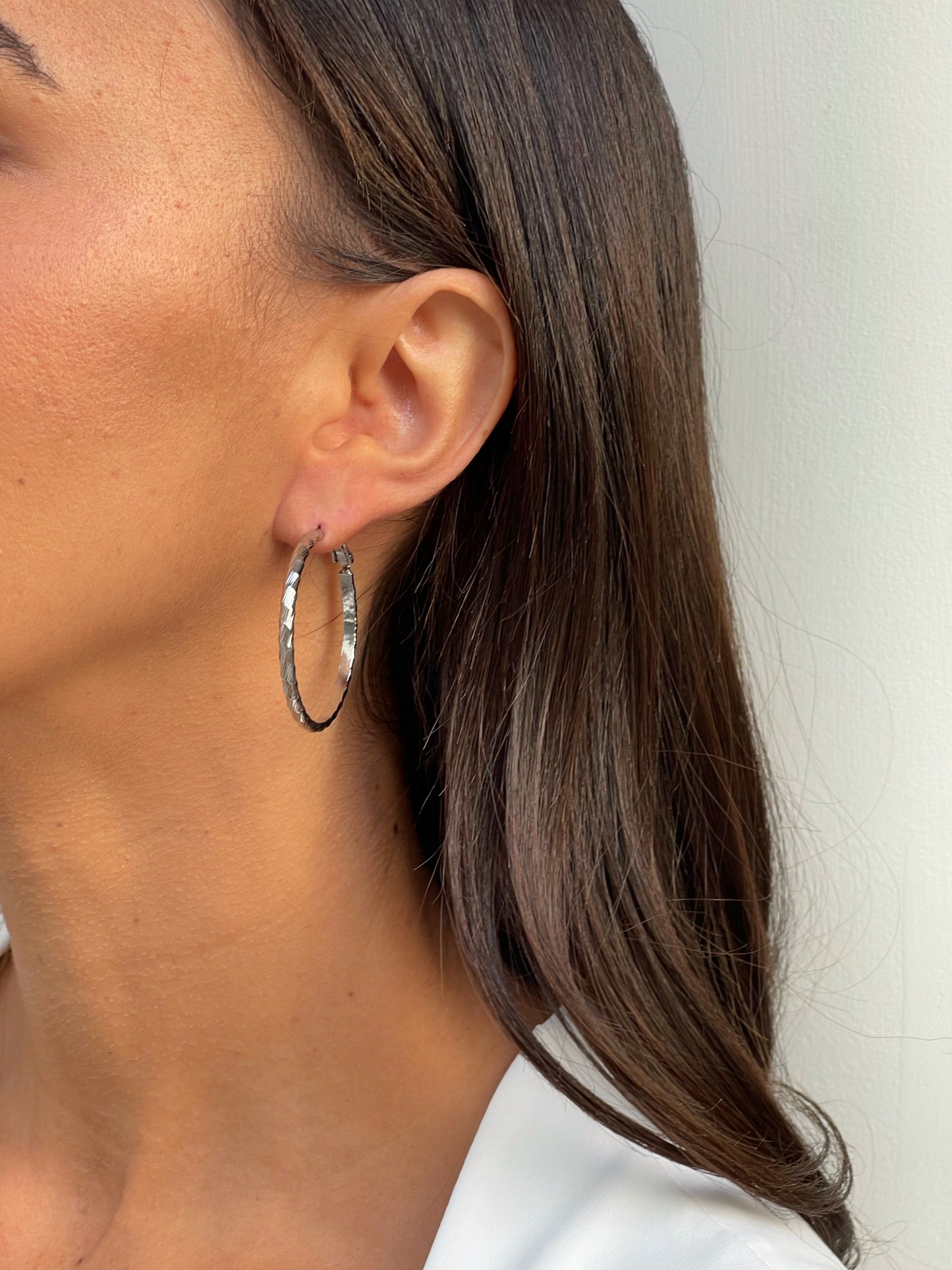 זוג עגילי חישוק טלי