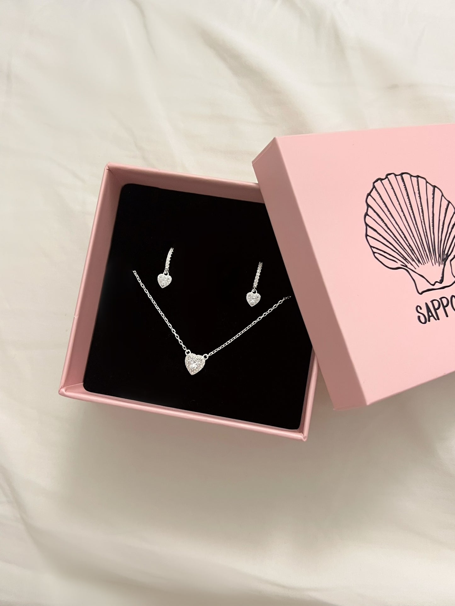 סט אבן זירקון לב משובץ עדין מכסף אמיתי 925