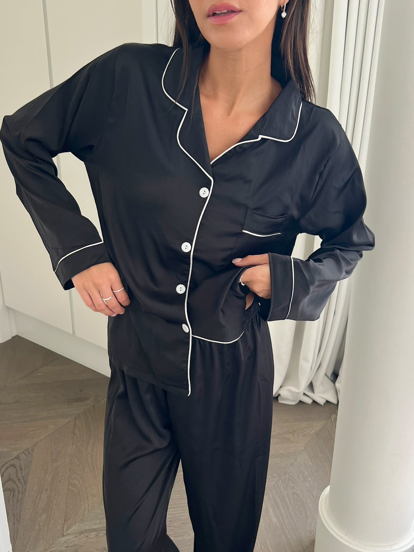 סט פיג'מה סאטן שחור