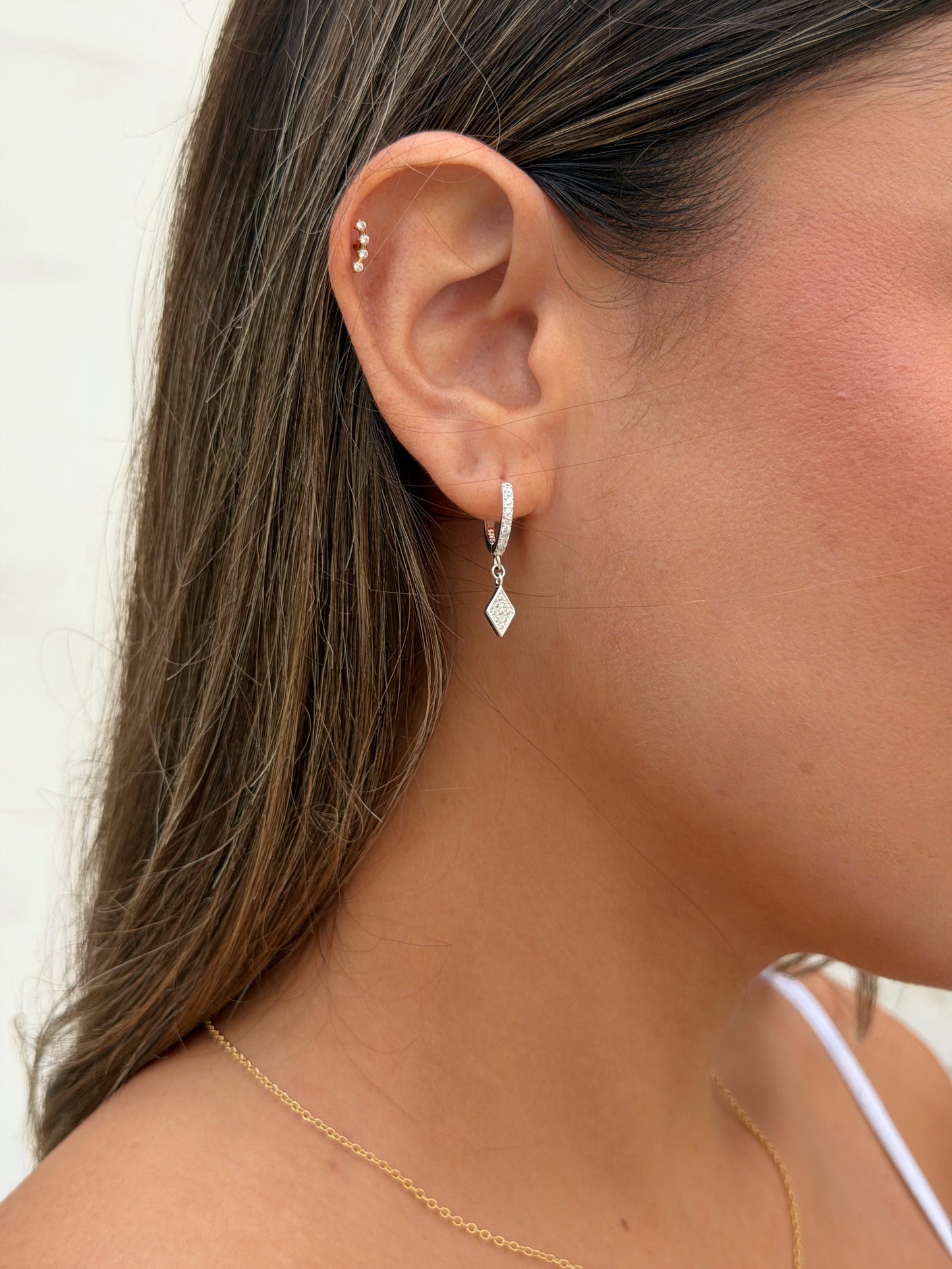 זוג עגילי חישוק מעוין מכסף אמיתי 925