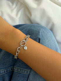 צמיד לולאות אבן לב משובץ