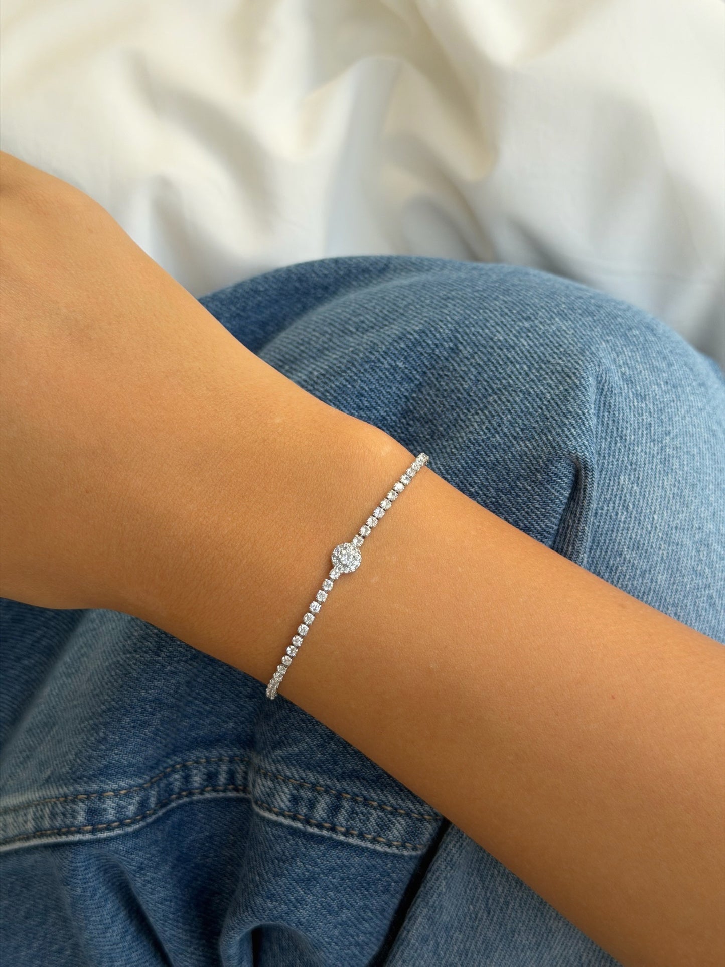 צמיד טניס אבן מרכזית מיני