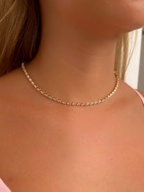 צ'וקר טניס טיפות