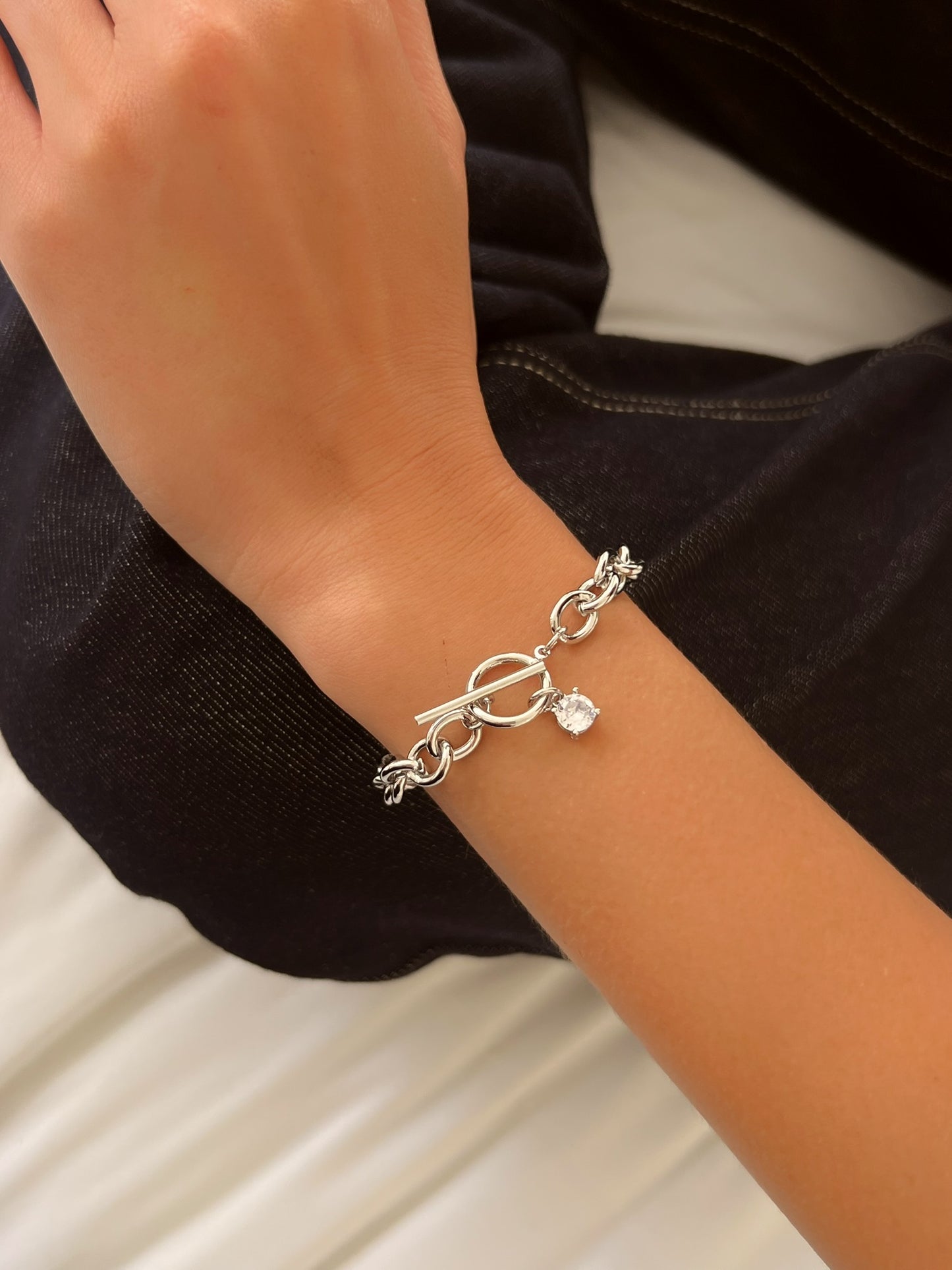 לולאות זירקון