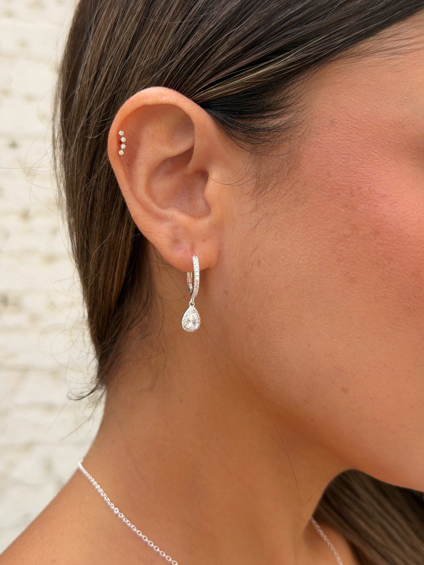 זוג עגילי חישוק טיפה מכסף אמיתי 925