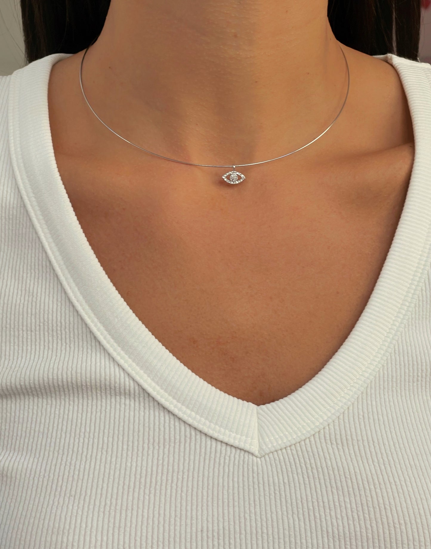 שרשרת קשיחה בשילוב תליון עין