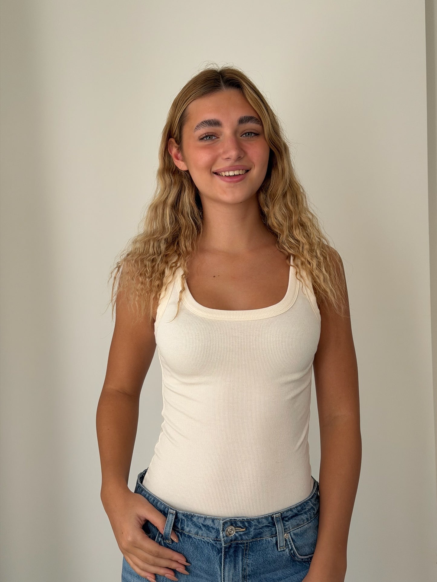 גופיית מיקה חלקה