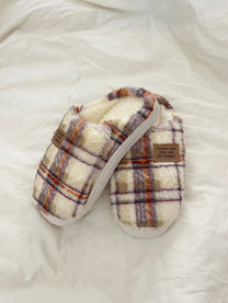 נעלי בית משבצות