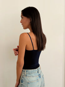 גופיית בייסיק חלקה