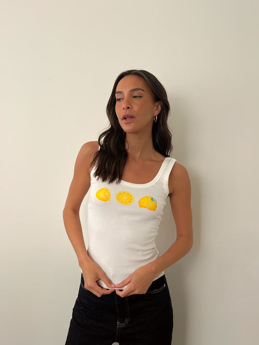 גופייה עם הדפס לימונים