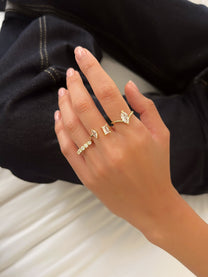 וי מרקיז זירקונים עדינה מרקיז ומלבן