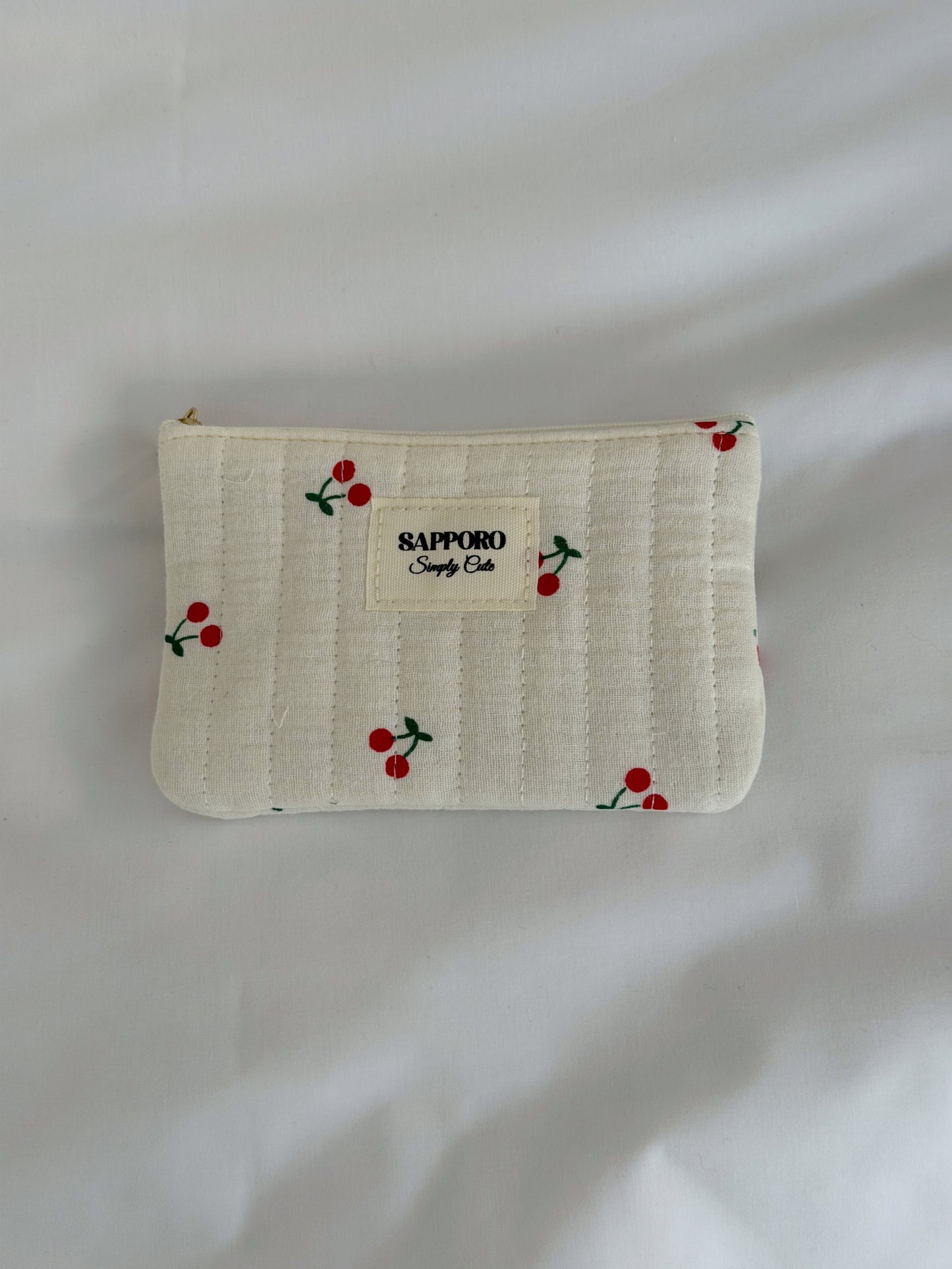 סט תיקי איפור דובדבנים עדינים