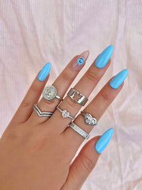 Facetune_04-08-2022-02-32-19