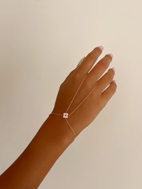 צמיד טבעת פרח משובץ