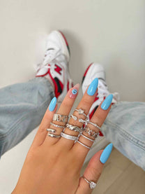 Facetune_11-08-2022-11-20-46