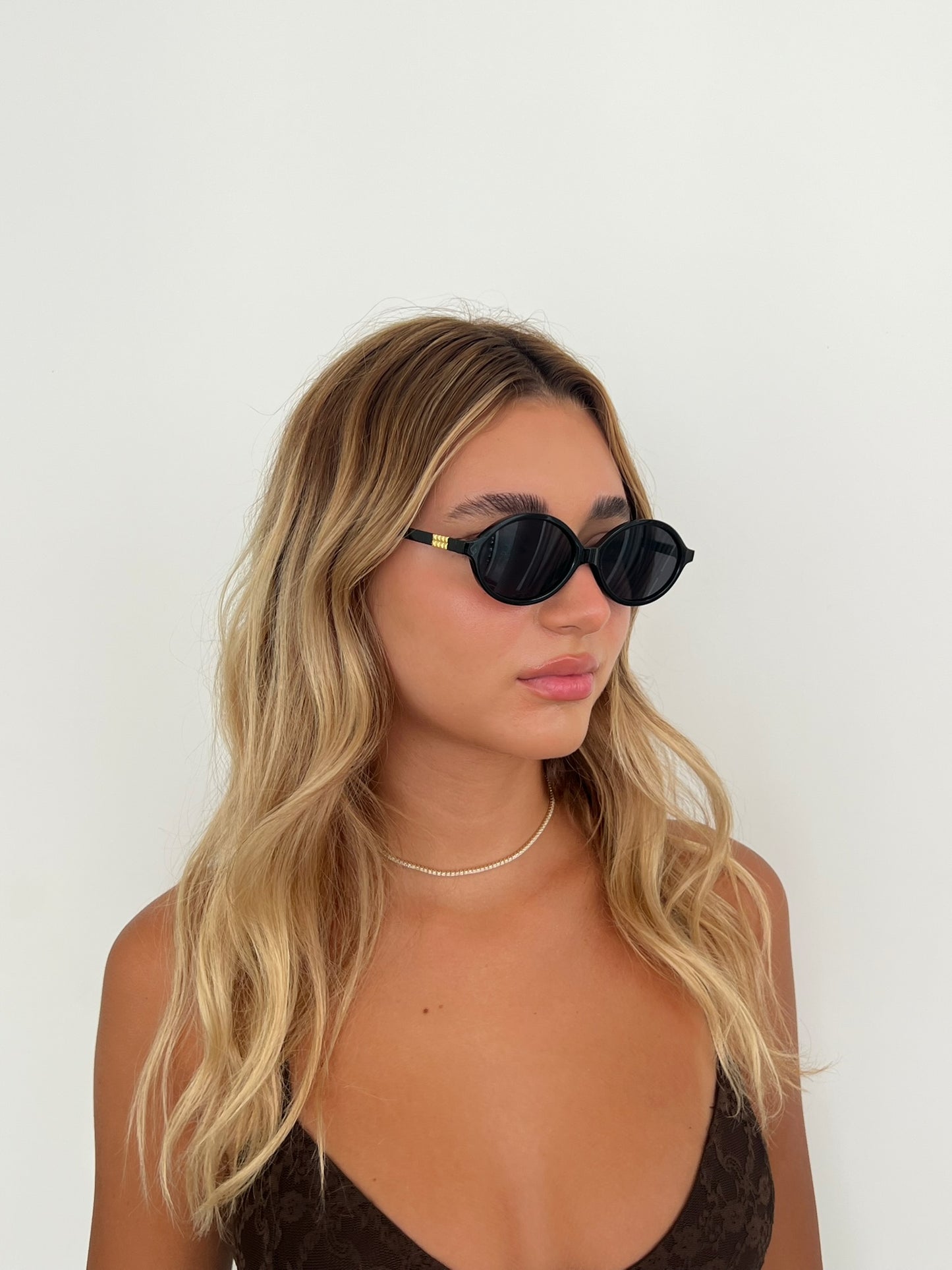 משקפי שמש זיו שחור