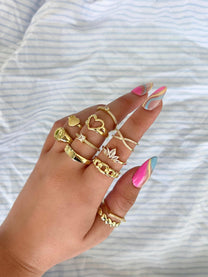 Facetune_18-07-2023-03-11-38