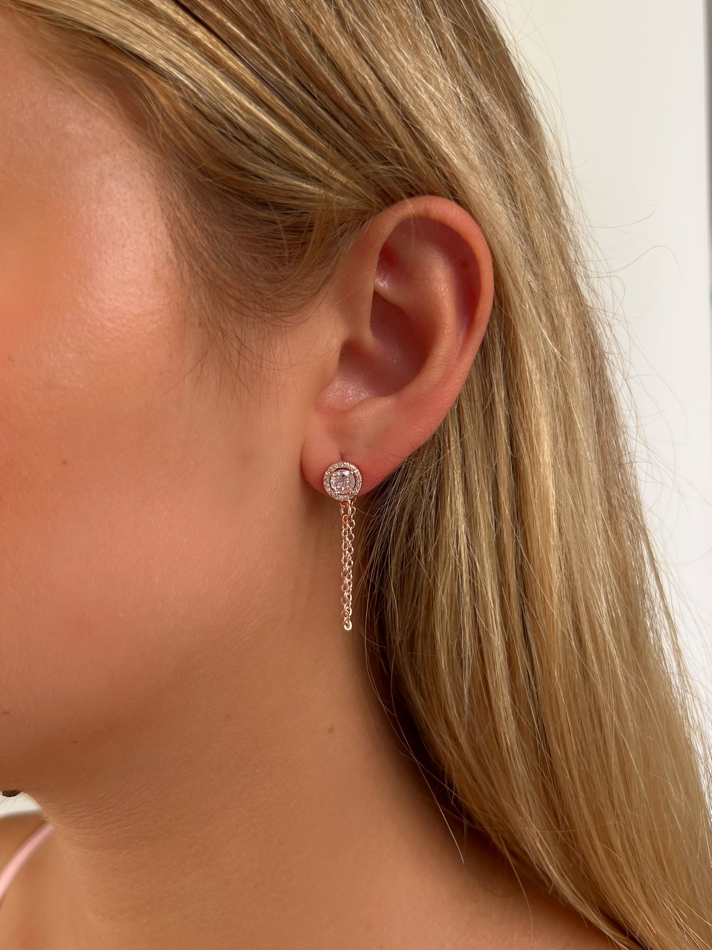 זוג עגילי אבן מרכזית בשילוב שרשרת