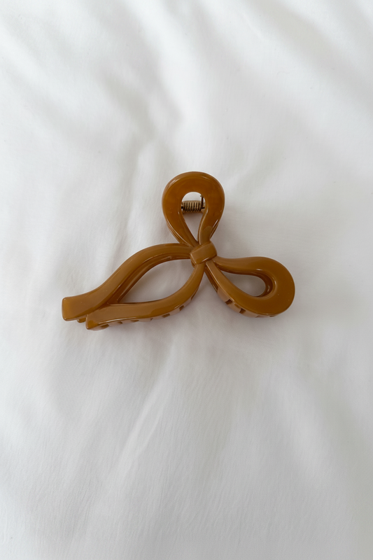 קליפס פפיון חום בהיר