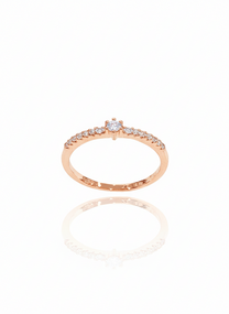 טבעת זירקון קטנה