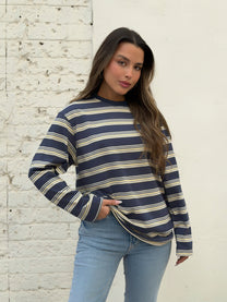 חולצת אוברסייז פסים רומי כחול צהוב