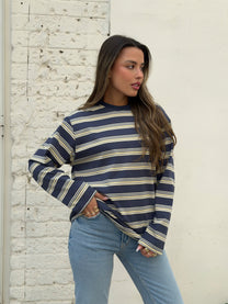 חולצת אוברסייז פסים רומי כחול צהוב