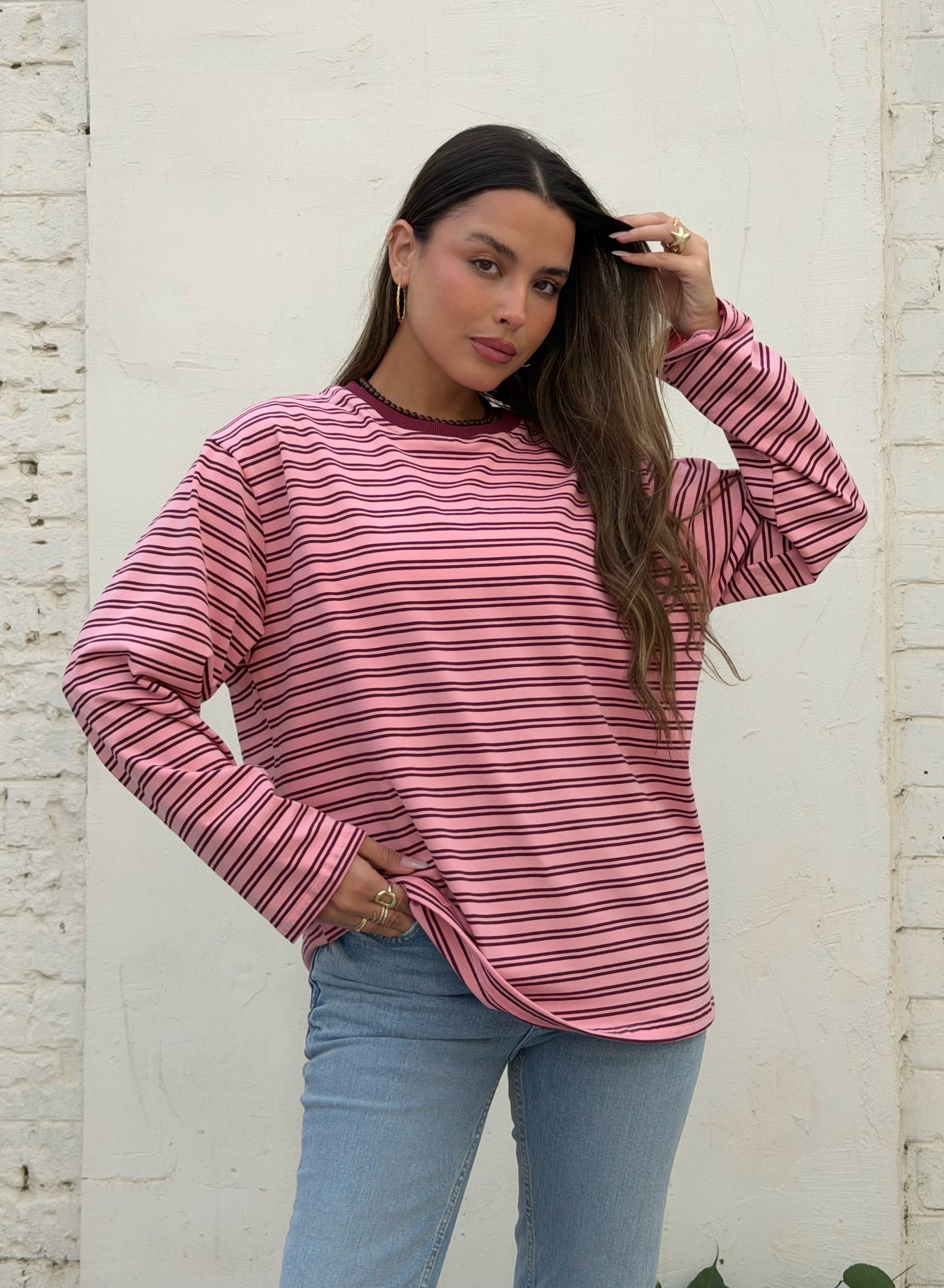 חולצת אוברסייז פסים רומי ורוד בורדו
