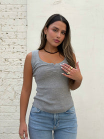 גופיית ריב כפתורים