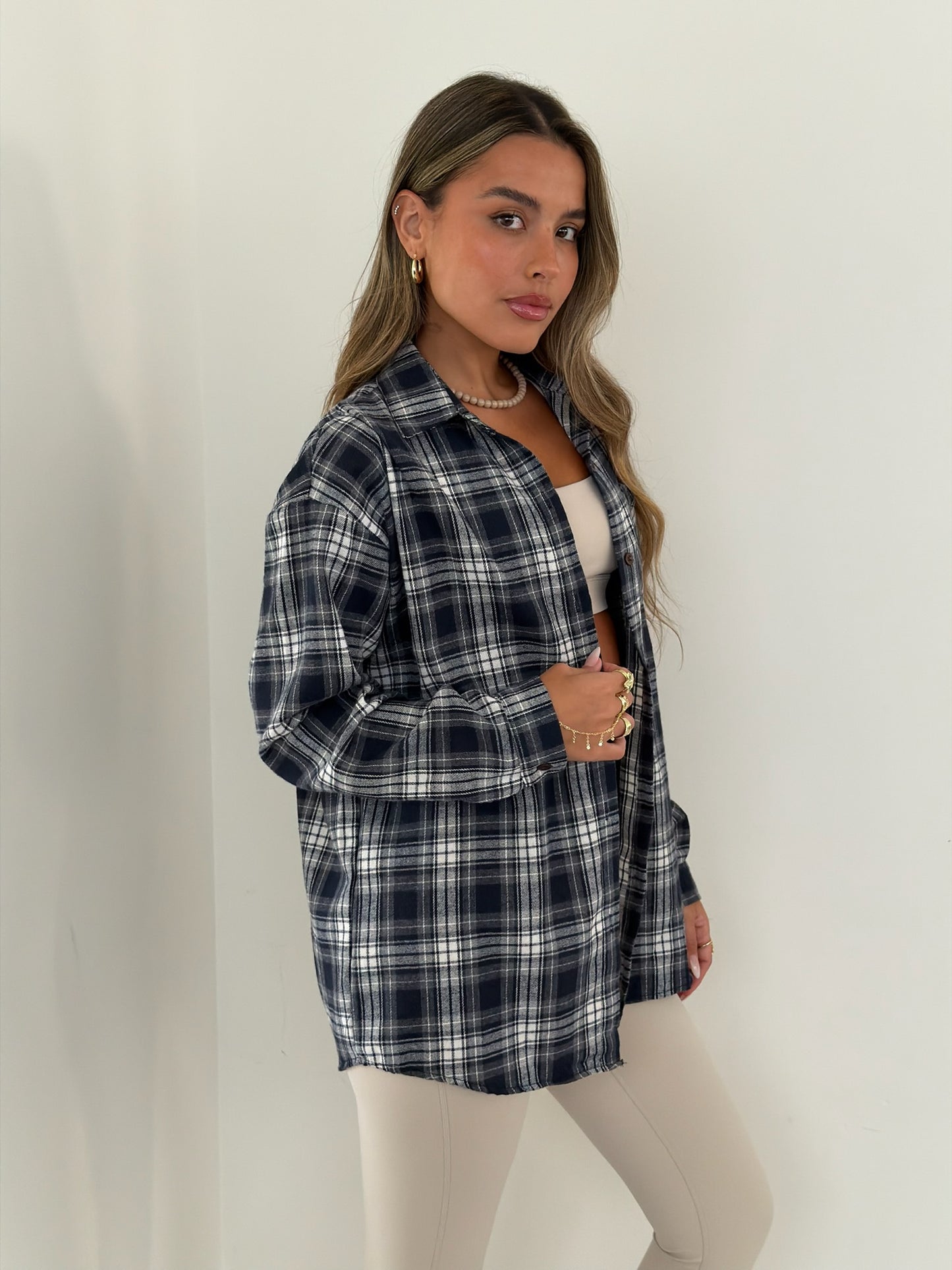 מכופתרת מריה כחול