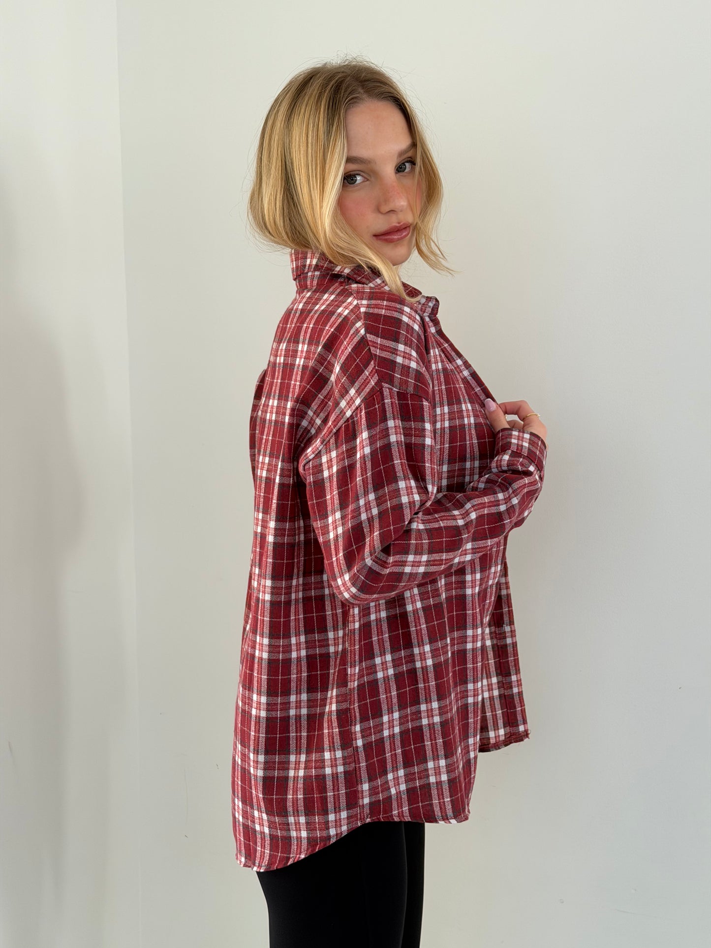 מכופתרת בל בורדו