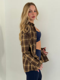 מכופתרת נוי חום